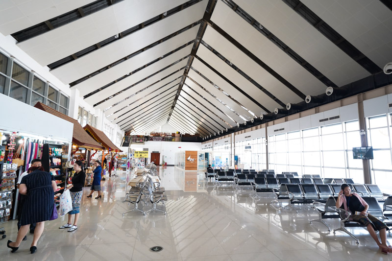 ラオス　ルアンパバーン 国際空港　ラウンジ　プライオリティパス