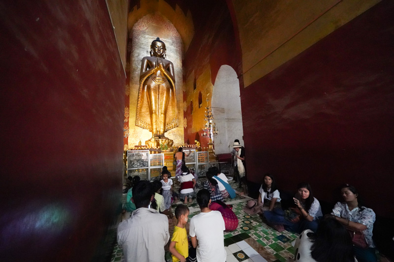 ミャンマー　バガン　パゴダ　アーナンダ寺院